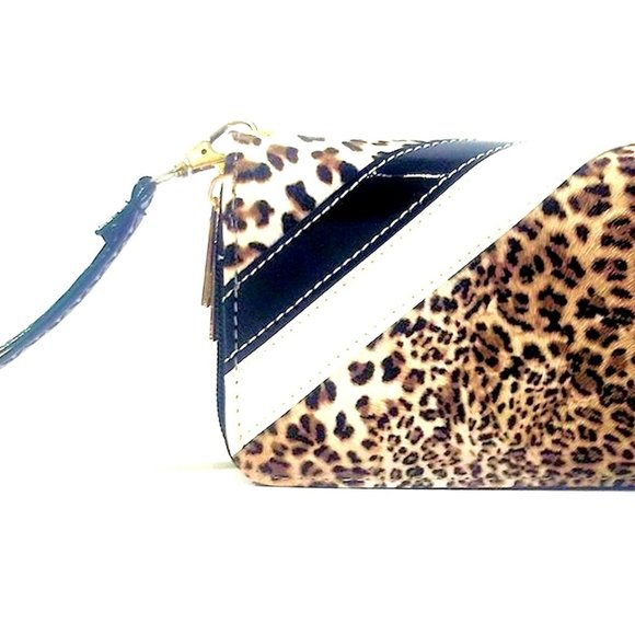 Leopard Print Wallet, Animal Print Wallet, Beautiful Woman's Wallet Small Clutch - Picture 3 of 7
